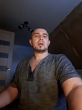 Foxyshaved online show from January 2025 07:45:01 AM