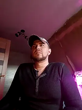 Foxyshaved online show from March 2025 01:48:01 PM