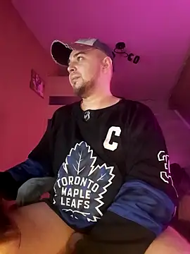 Foxyshaved online show from March 2025 04:32:01 AM