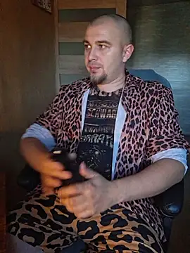 Foxyshaved online show from September 2025 05:22:02 AM