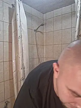 Foxyshaved online show from January 2026 04:15:01 AM