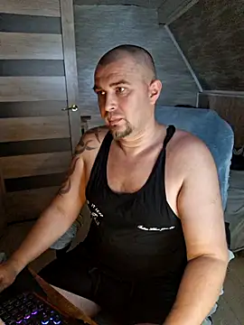 Foxyshaved online show from June 2026 03:50:01 PM