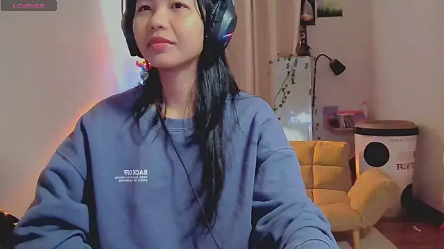 Kana G online show from December 2024 06:35:01 PM