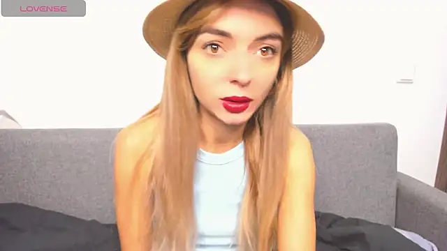 Snapshot of _ellen_meow_ chatting on December 2024 08:26:01 AM ellen meow online show from December 2024 08:26:01 AM