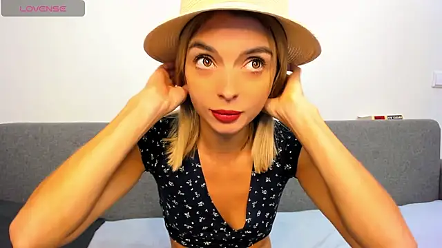  ellen meow  online show from September 2025 08:45:02 PM