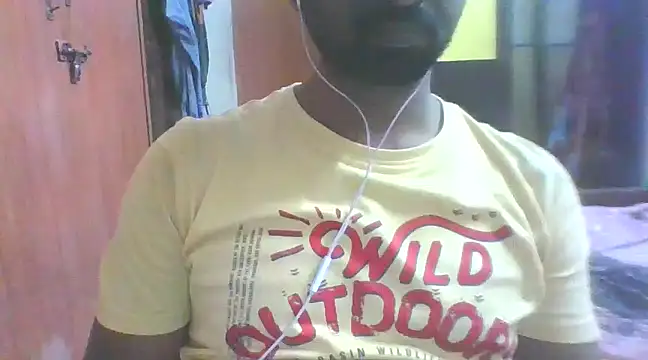 Snapshot of tamil_bestie chatting on December 2024 02:24:02 PM tamil bestie online show from December 2024 02:24:02 PM