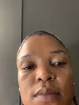 Snapshot of slimcateee chatting on February 2025 08:59:02 AM slimcateee online show from February 2025 08:59:02 AM