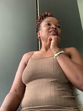 Snapshot of slimcateee chatting on February 2025 09:44:02 AM slimcateee online show from February 2025 09:44:02 AM
