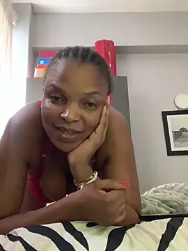 Snapshot of slimcateee chatting on March 2025 01:08:02 PM slimcateee online show from March 2025 01:08:02 PM