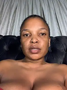 Snapshot of slimcateee chatting on March 2025 06:47:01 PM slimcateee online show from March 2025 06:47:01 PM