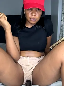 Snapshot of slimcateee chatting on October 2025 06:08:01 PM slimcateee online show from October 2025 06:08:01 PM