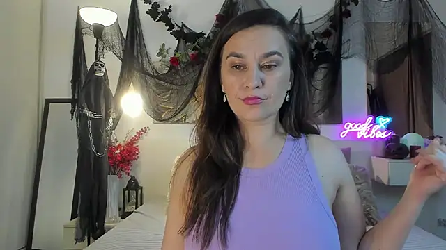 JoyCasidy online show from October 2025 05:04:02 PM