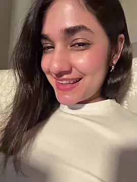 CuteeRose online show from March 2026 07:03:02 AM