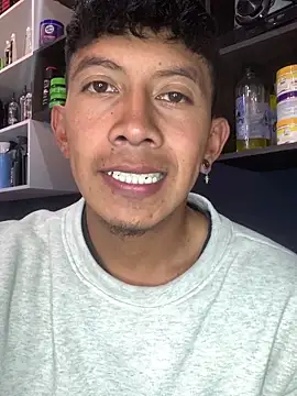 Chocolatito26 online show from January 2025 10:01:01 PM