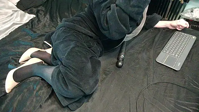 Snapshot of Prxscillia_Tx chatting on October 2025 04:41:01 PM Prxscillia Tx online show from October 2025 04:41:01 PM