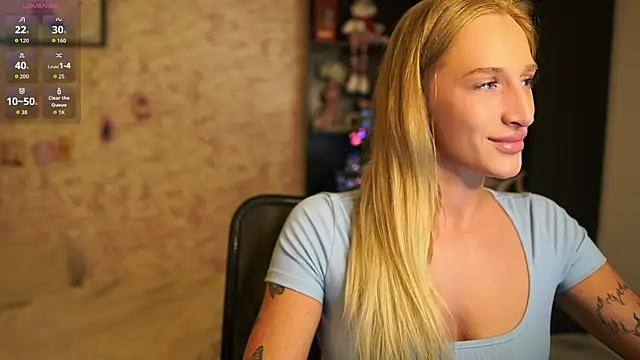 Nicolette  Shea  online show from December 2025 09:24:01 AM