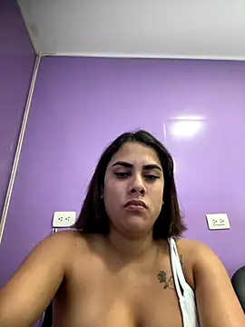 Snapshot of bunnys_bells chatting on September 2025 03:23:02 PM bunnys bells online show from September 2025 03:23:02 PM
