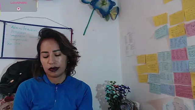 Snapshot of fantasty_nylon chatting on February 2025 02:43:02 PM fantasty nylon online show from February 2025 02:43:02 PM