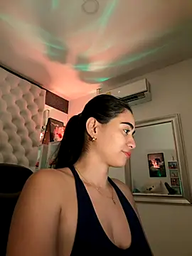 ZarahEvans online show from October 2025 08:20:02 PM