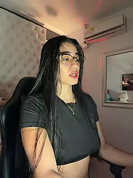 ZarahEvans online show from February 2026 09:30:02 PM