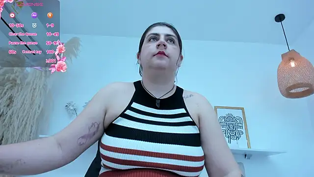 Snapshot of Gabriela_1x chatting on February 2025 12:26:02 PM Gabriela 1x online show from February 2025 12:26:02 PM