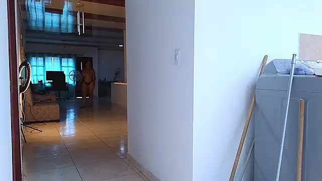 Snapshot of tatiana_big_ass_boobs chatting on October 2025 05:13:02 PM tatiana big ass boobs online show from October 2025 05:13:02 PM