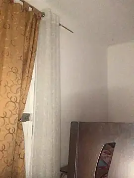 JuanaSimons online show from October 2025 01:37:01 AM