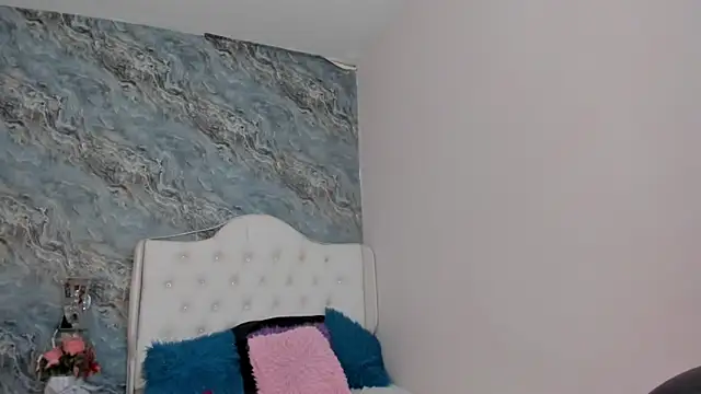 CAMILLEN PETTID online show from January 2025 10:51:02 PM