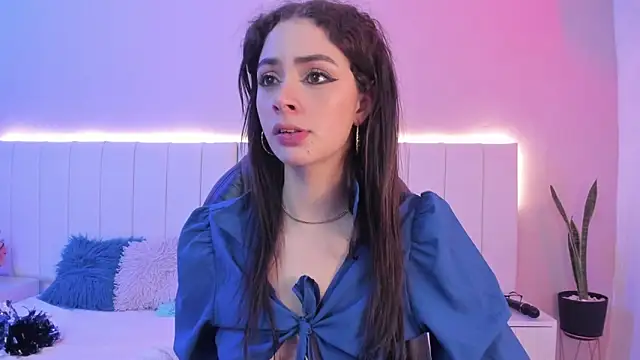 Snapshot of CAMILLEN_PETTID chatting on September 2025 09:31:02 PM CAMILLEN PETTID online show from September 2025 09:31:02 PM