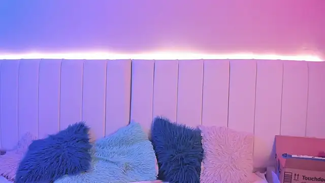 Snapshot of CAMILLEN_PETTID chatting on October 2025 11:16:02 PM CAMILLEN PETTID online show from October 2025 11:16:02 PM