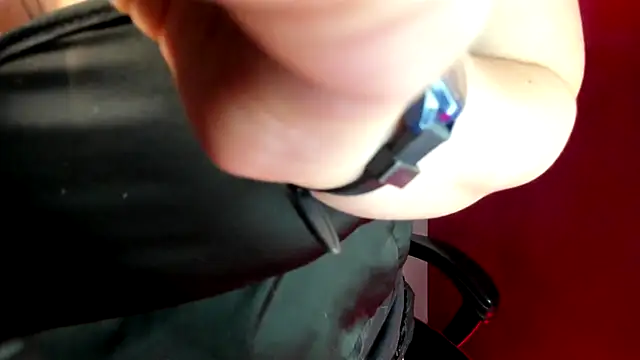 Andrefoxx  online show from October 2025 04:05:01 AM