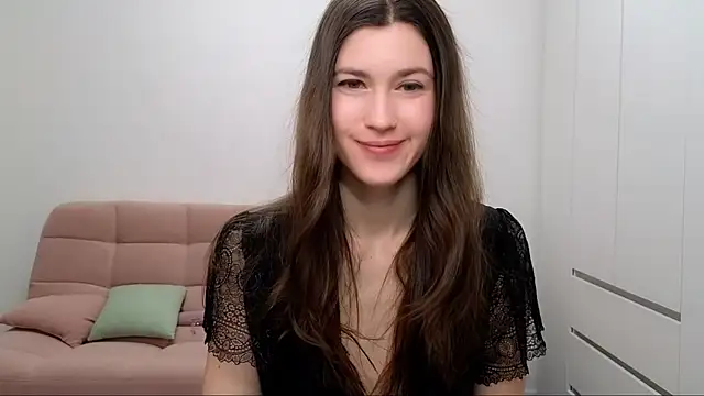 Snapshot of AliciaNewell chatting on February 2025 04:37:02 AM AliciaNewell online show from February 2025 04:37:02 AM