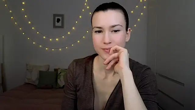 AliciaNewell online show from February 2026 02:46:01 PM