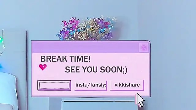 VikkiLustfull online show from February 2025 05:36:01 PM