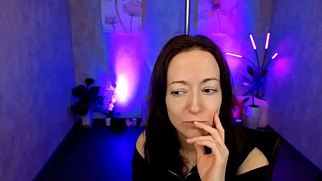 kimberlyray777 online show from February 2025 06:24:02 PM