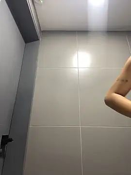 Emilia Bakerr online show from December 2024 09:50:01 PM