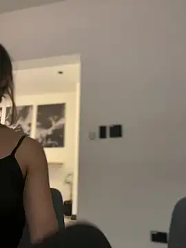 Emilia Bakerr online show from February 2025 06:15:02 PM