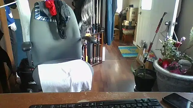 Daremeknot online show from March 2025 02:13:02 PM