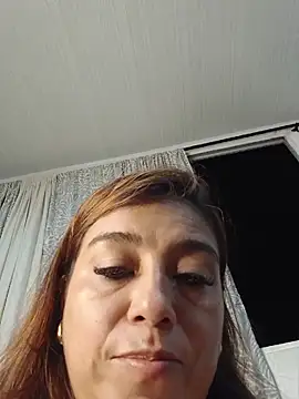 Snapshot of MrsFoucher chatting on May 2026 03:24:02 AM MrsFoucher online show from May 2026 03:24:02 AM