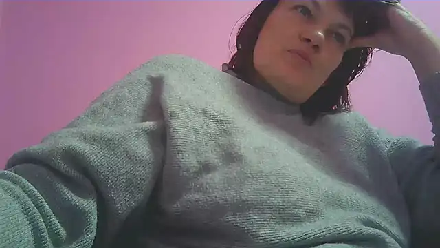 Lucinka1 online show from December 2024 04:29:02 PM
