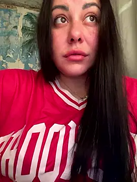 DaisyStreet online show from November 2025 05:56:02 PM