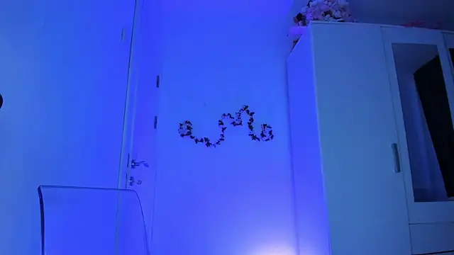 KaylaLaine online show from September 2025 06:07:01 AM