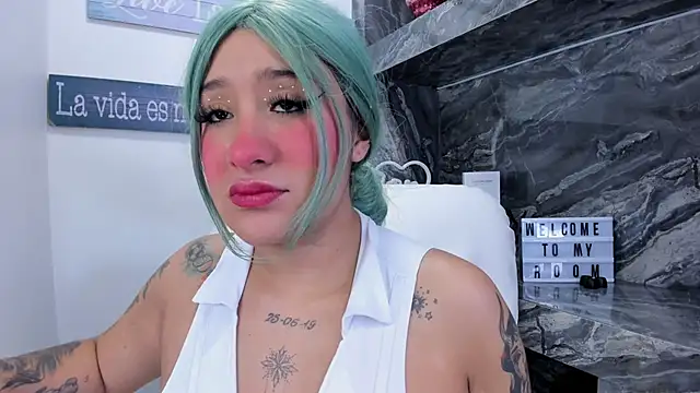 miss danika online show from November 2025 11:01:02 AM