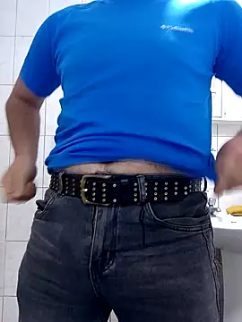 TrainedFinder5 online show from September 2025 02:37:01 AM