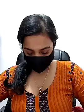 Snapshot of Ritusri_Dotta chatting on December 2024 01:53:02 PM Ritusri Dotta online show from December 2024 01:53:02 PM