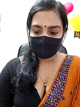 Snapshot of Ritusri_Dotta chatting on January 2025 03:33:01 AM Ritusri Dotta online show from January 2025 03:33:01 AM