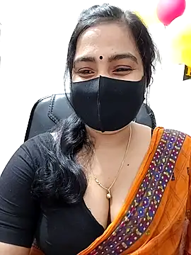 Snapshot of Ritusri_Dotta chatting on January 2025 04:02:02 PM Ritusri Dotta online show from January 2025 04:02:02 PM