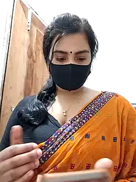 Snapshot of Ritusri_Dotta chatting on January 2025 07:04:02 PM Ritusri Dotta online show from January 2025 07:04:02 PM