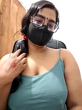 Snapshot of Ritusri_Dotta chatting on March 2025 07:26:02 PM Ritusri Dotta online show from March 2025 07:26:02 PM