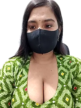 Snapshot of Ritusri_Dotta chatting on September 2025 05:03:01 PM Ritusri Dotta online show from September 2025 05:03:01 PM